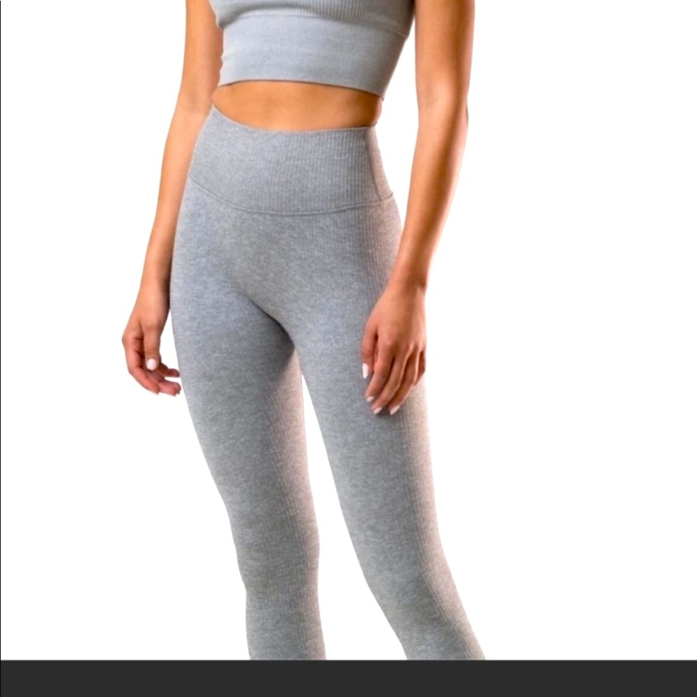 Balance Athletica Linear Leggings